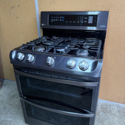 LG Gas Range with Double Convection Oven