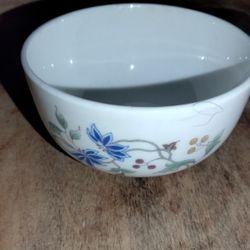 Small Bone China Bowl 