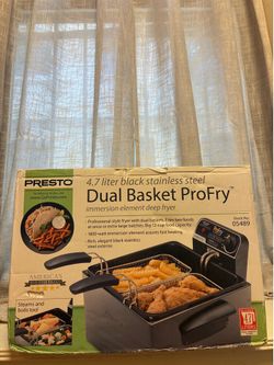 PRESTO 4.7 liter black stainless steel Dual Basket ProFry™
