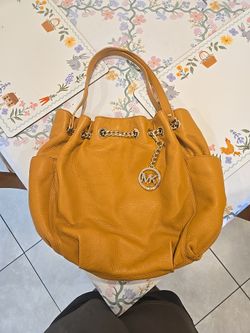 Michael Kors Shoulder Bag
