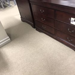 Stunning wood bedroom set