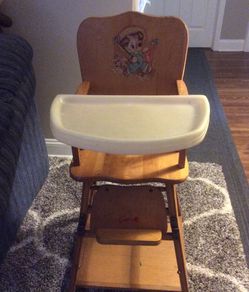 VINTAGE THAYER CONVERTIBLE HIGH CHAIR/TABLE