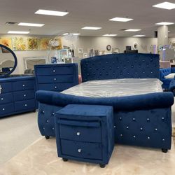 Bedroom Set In Stock For Immidiate Delivery 