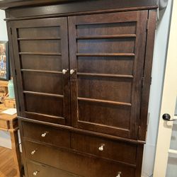 Large Heavy Armoire / Wordr