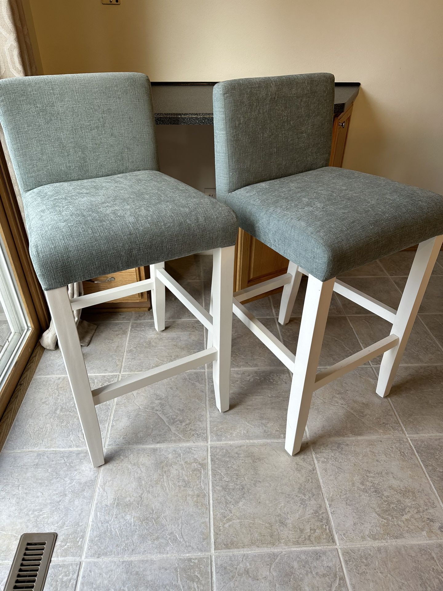 Pair of Two Pier 1 Imports, 30” Bar Height Stools,  Upholstered Seats And Low Backs, Like New!