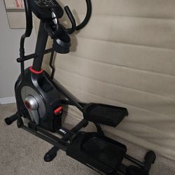 Schwinn 730 Elliptical