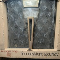 Vintage Scale