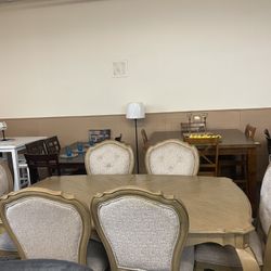 9 PCs Dining Set