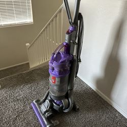 Dyson DC 15 Animal Vacuum 