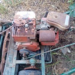 Front Throw Mower $75 Don't Know The Engine Size May Need Tune Up 