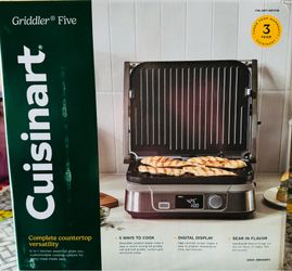 CUISINART 5-IN-1 GRIDDLER WITH DIGITAL CONTROLS Brand New