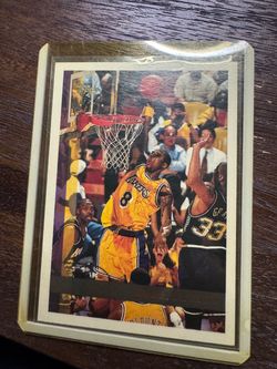 Kobe Bryant Lakers #8 Upper Deck Basketball Card