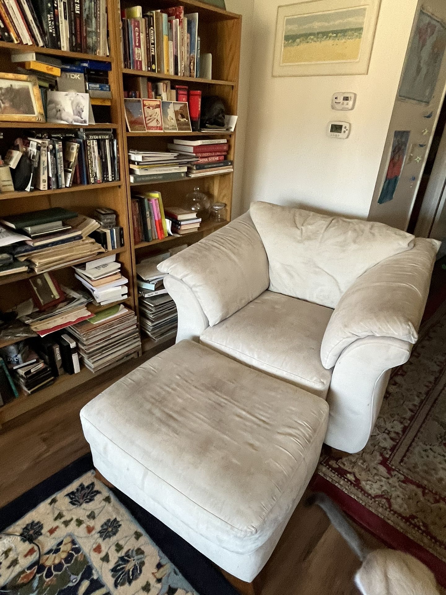 Upholstered Chair With Ottoman