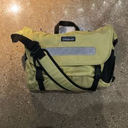 Patagonia Half Mass Messenger Bag - Light Green
