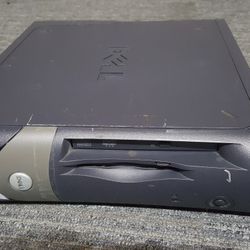 Windows 7 enterprise, pentium 4, 2 gb mem, 80gb hard drive.  zippy work computer.