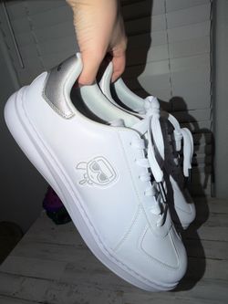 New without tags Karl Lagerfeld Paris men's 13