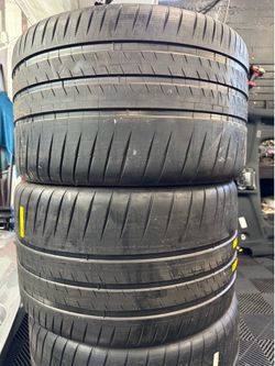 (2) 21” Michelin cup2 355/25/21 brand new tires
