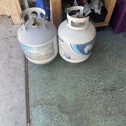 Propane Tanks 