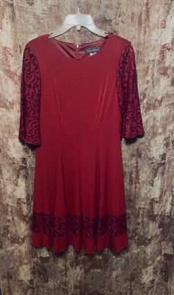Dress above knee suze M $20