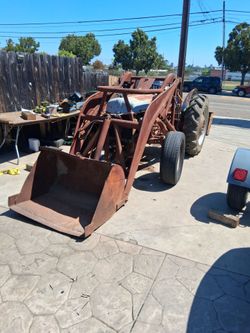 Ford 8n tractor runs great