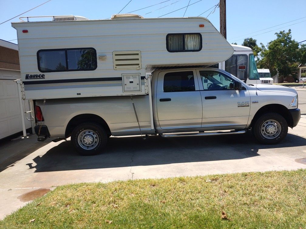 Lance Overhead Camper