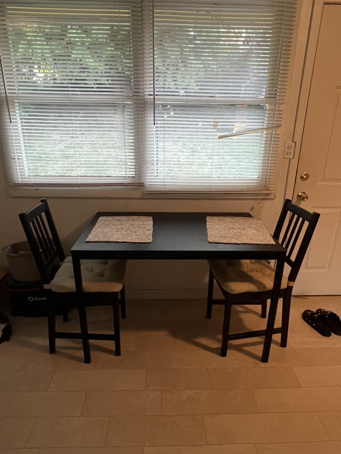 Table With 2 Chairs