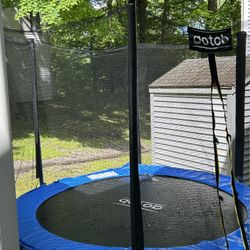 Trampoline 