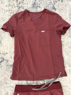 Women’s figs scrub set