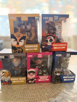 Vamos Crew Collectibles