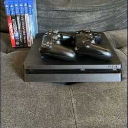 Ps4  + 6 Games