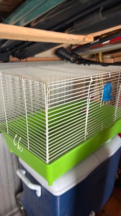 Hamster cage (Metal and plastic)