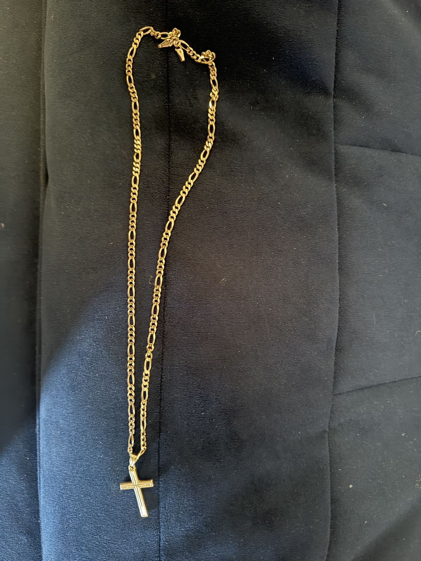 12.1 Grams 10Kt Gold Chain