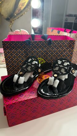 Tory Burch Sandles