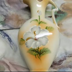 Beautiful Jug Style Vase With Handle