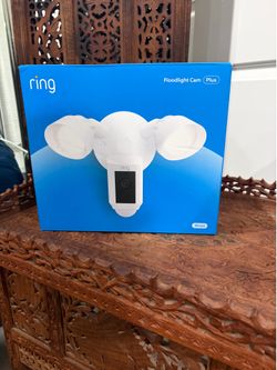 Ring Floodlight Cam + 5 Piece Alarm Kit (Open Box / Never Used)