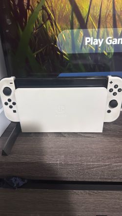 Switch oled + 2 games