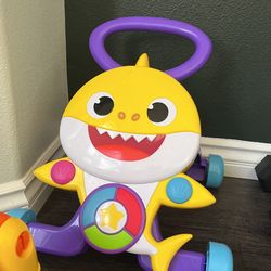 Baby Shark Walker 