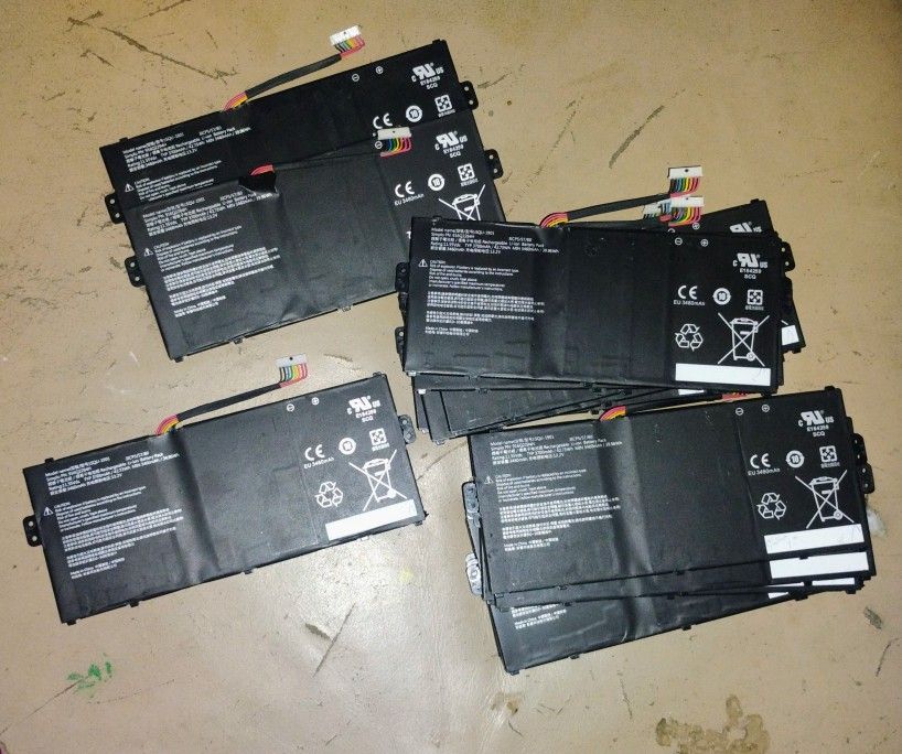  Chromebook & Laptop Li-ion Batteries 11.5Vdc 3700mAh LOT OF 15
