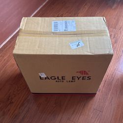 2003 Front Headlight Assembly For A 2003 Infiniti G35 Sedan 