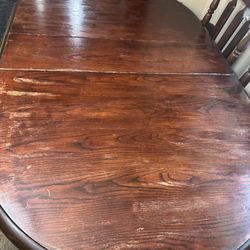 Solid Wood Dinning table with 4 chairs