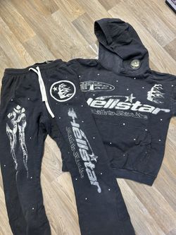Hellstar Sweatsuit Size Small