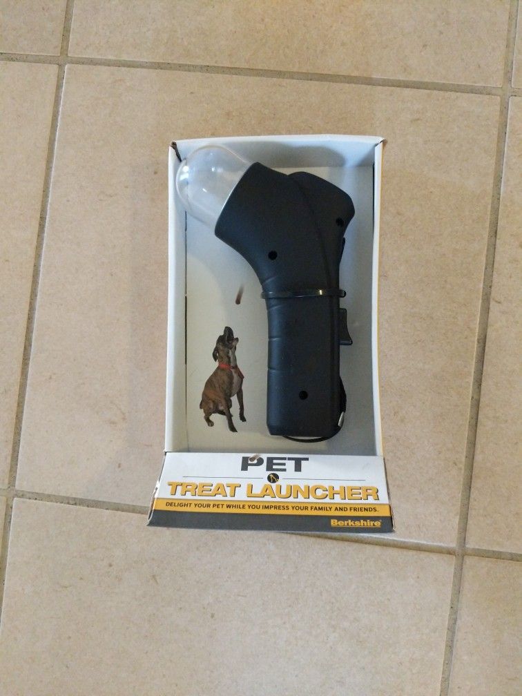Treat Launcher Pet