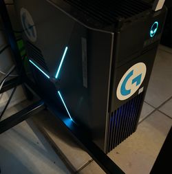 Alienware aurora r8