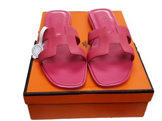 Hermes Oran Sandals Pink