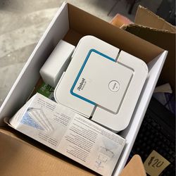Mopping robot