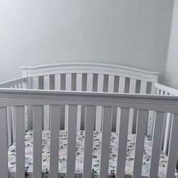 Delta Waverly 6 in 1 Convertible Crib