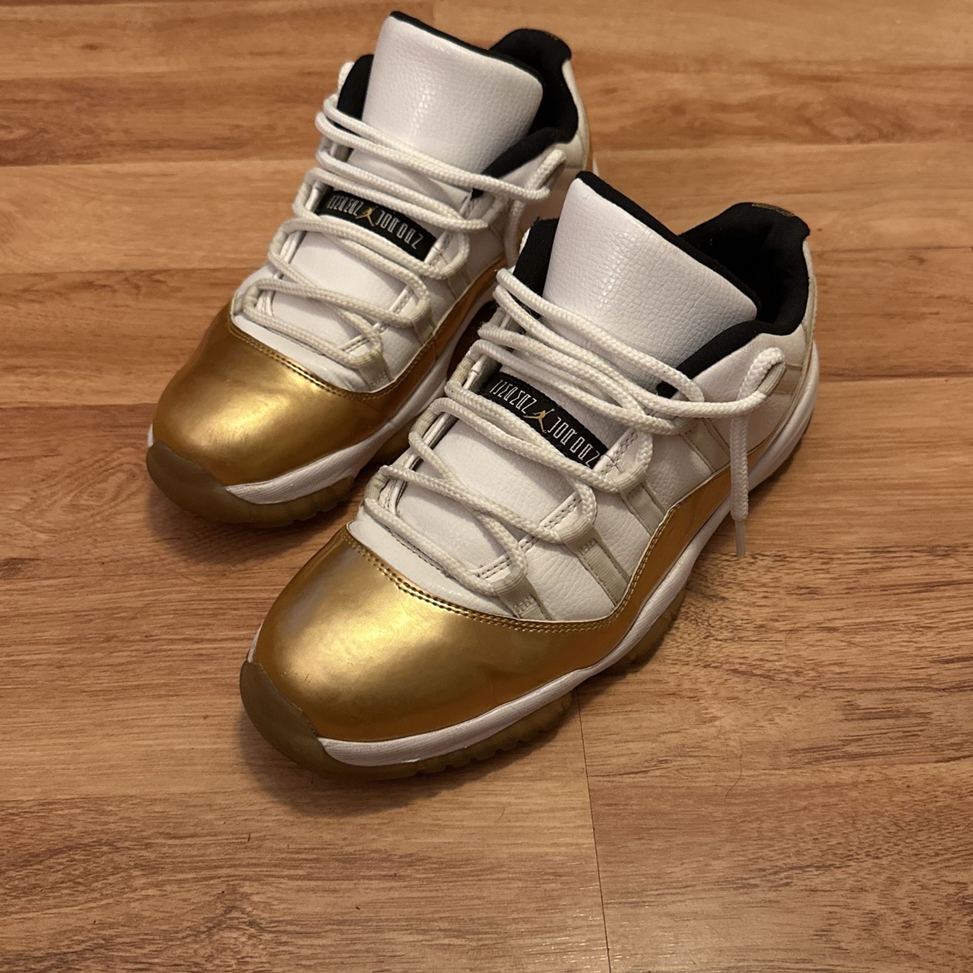 Nike Air Jordan 11 Retro Low