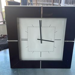 Wall clock
