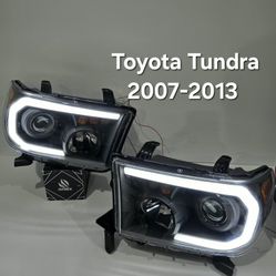 Toyota Tundra 2007-2013 Headlights 