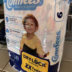 Diapers 5$ Per Bundle .  8 Bundles.